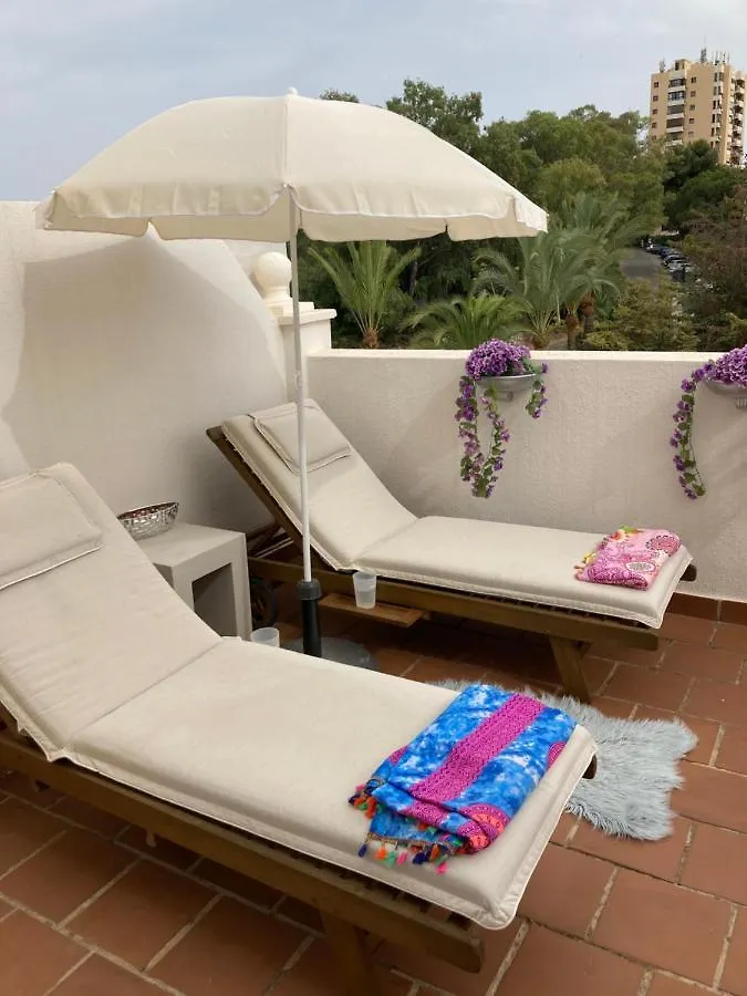 Aloha Gardens Townhouse Apartment Marbella