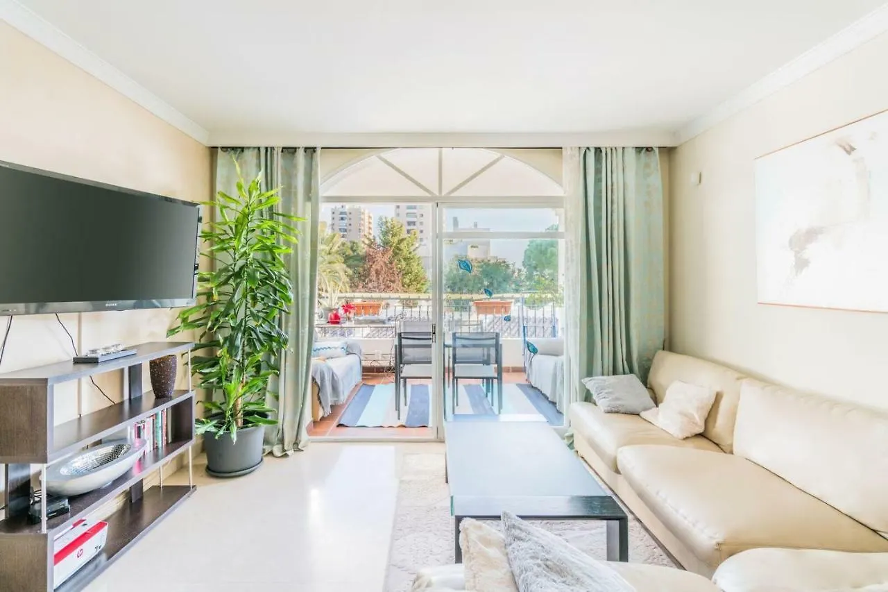 kontakty Aloha Gardens Townhouse